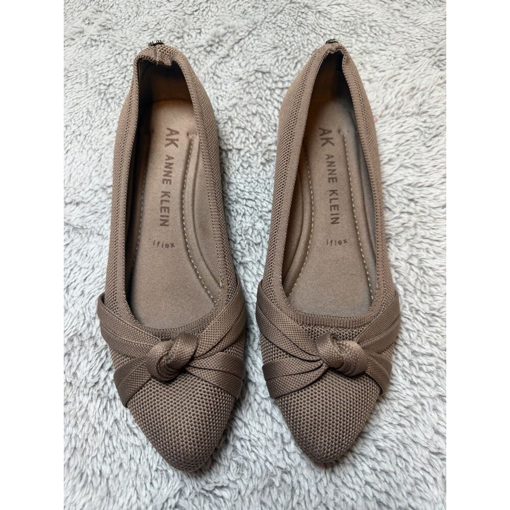AK Anne Klein Olami Knot Flat iFlex 7M NWOB